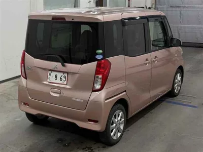 MITSUBISHI EK SPACE