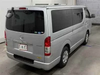 Цена авто Toyota HiAce Van с аукционов Японии, номер кузова TRH200V, пробег 19 000, оценка 2