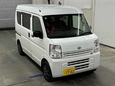 NISSAN CLIPPER VAN