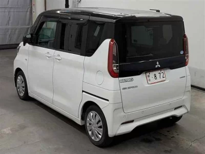 MITSUBISHI EK SPACE
