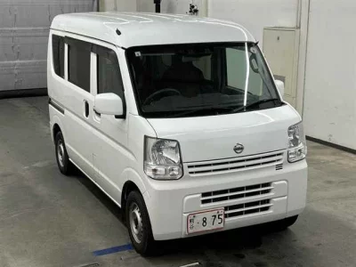 NISSAN CLIPPER VAN