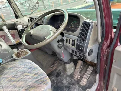 MITSUBISHI FUSO FIGHTER