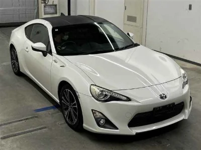 TOYOTA 86