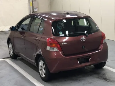 TOYOTA VITZ