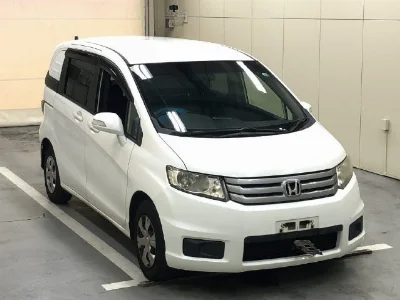 HONDA FREED SPIKE