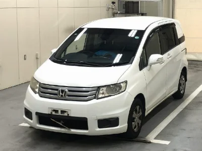 HONDA FREED SPIKE