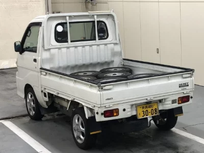 DAIHATSU HIJET TRUCK