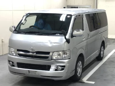 TOYOTA REGIUS ACE VAN