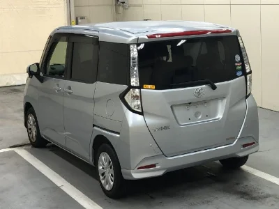 TOYOTA TANK