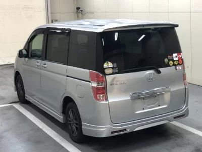 HONDA STEP WAGON