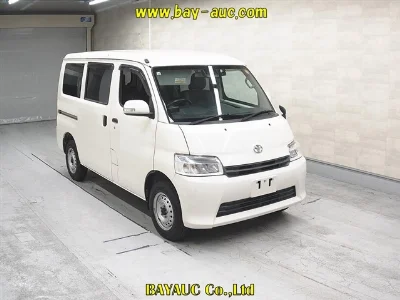 TOYOTA TOWN ACE VAN