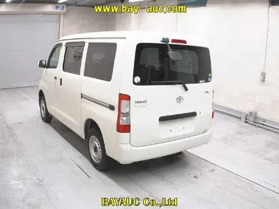 TOYOTA TOWN ACE VAN