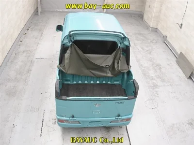 DAIHATSU HIJET VAN