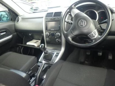 SUZUKI ESCUDO