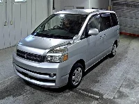 Цена авто Toyota Voxy с аукционов Японии, номер кузова AZR60G, пробег 44 000, оценка 2