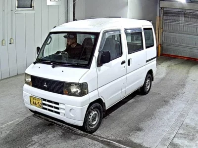 Mitsubishi MINICAB