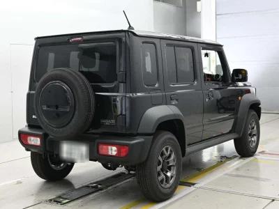 SUZUKI JIMNY NOMADE