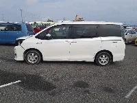 Цена авто Toyota Voxy с аукционов Японии, номер кузова ZWR80G, пробег 121 000, оценка 20