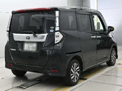 TOYOTA TANK