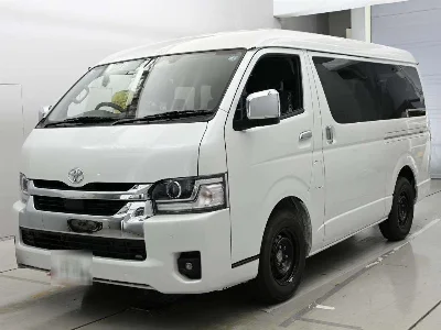 TOYOTA HIACE