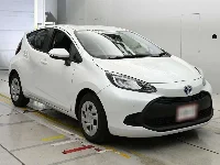 Цена авто Toyota Aqua с аукционов Японии, номер кузова MXPK11, пробег 13 000, оценка 1