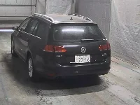 Цена авто Volkswagen Golf с аукционов Японии, номер кузова AUCJZ, пробег 79 000, оценка 8
