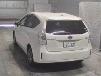 Цена авто Toyota Prius Alpha с аукционов Японии, номер кузова ZVW41, пробег 62 000, оценка 2