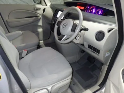 MAZDA BIANTE