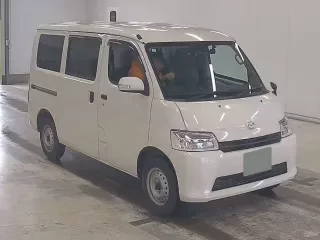 MAZDA BONGO VAN