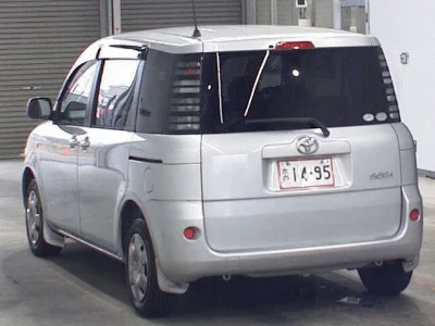 TOYOTA SIENTA