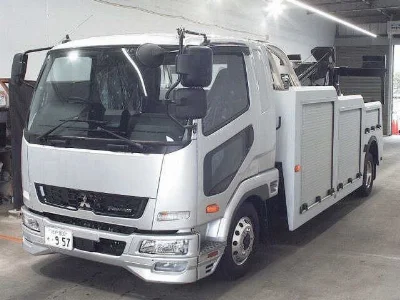 MITSUBISHI FUSO FIGHTER