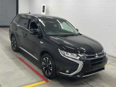 MITSUBISHI OUTLANDER PHEV