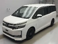 Цена авто Toyota Voxy с аукционов Японии, номер кузова ZRR80G, пробег 77 000, оценка 8