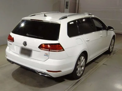 VOLKSWAGEN GOLF VARIANT