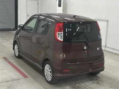 SUZUKI MRWAGON