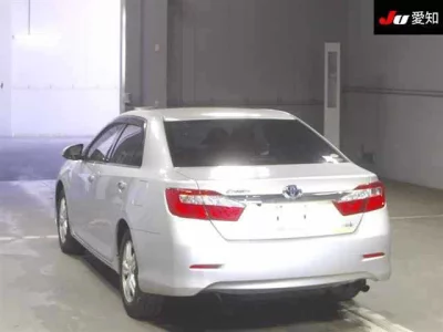 TOYOTA CAMRY