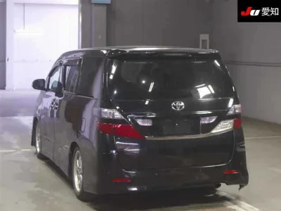 TOYOTA VELLFIRE