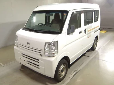 NISSAN CLIPPER VAN