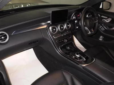 MERCEDES BENZ C CLASS