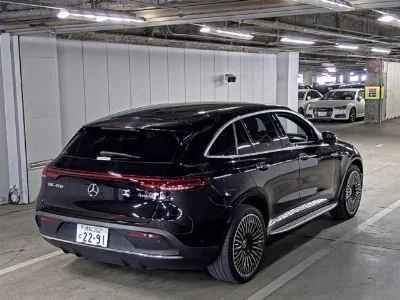 MERCEDES BENZ EQC