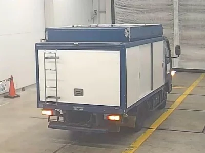 MITSUBISHI CANTER