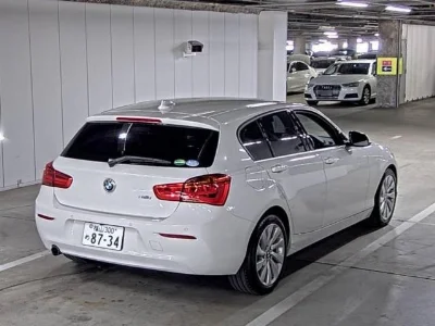 BMW 1 SERIES