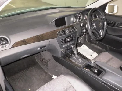 MERCEDES BENZ C CLASS