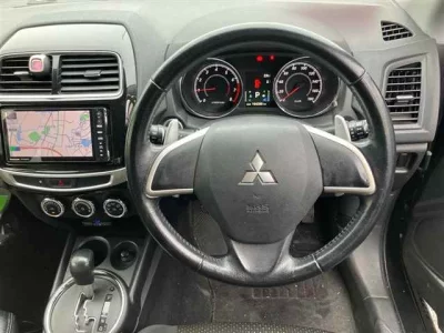 MITSUBISHI RVR