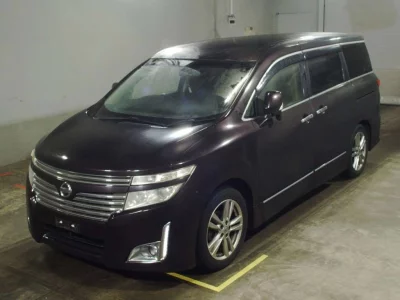 NISSAN ELGRAND