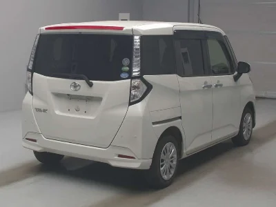 TOYOTA TANK