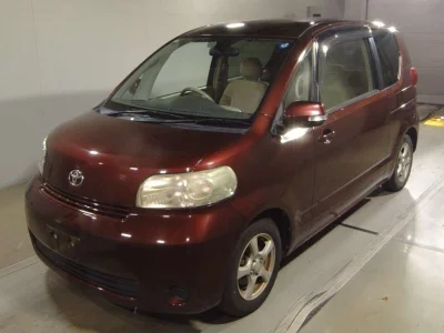 TOYOTA PORTE