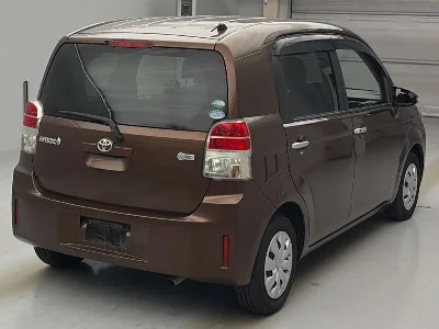 TOYOTA SPADE