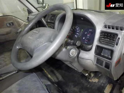 NISSAN VANETTE TRUCK
