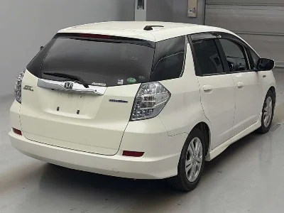 HONDA FIT SHUTTLE